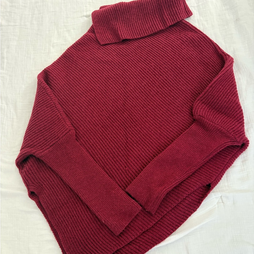 SHEIN Burgundy Turtleneck Sweater